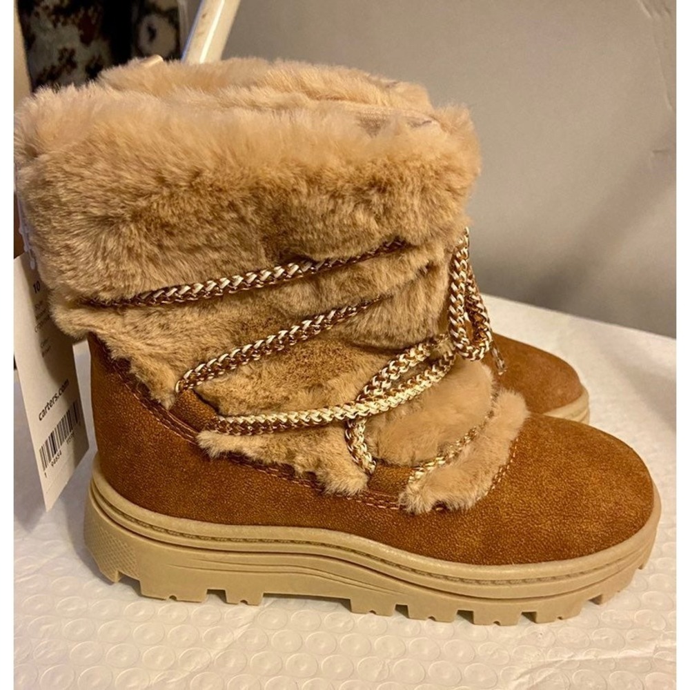 NWT Carters Girls Winter Boots Faux Fur Suede Tan Brown Metallic Laces Size 10M - Picture 2 of 4
